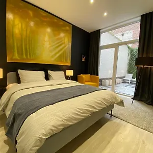 https://cozy-2bedroom-appartement.hotelsghent.com